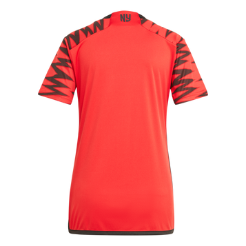 IP5992_3_APPAREL_Photography_B