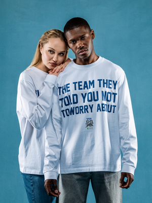Visa Cash App Racing Bulls Tagline Longsleeve Shirt | Red Bull Shop US