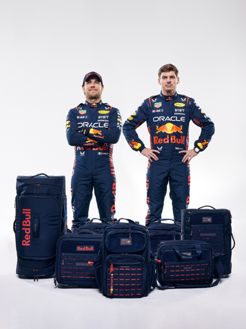 Red bull duffle outlet bag